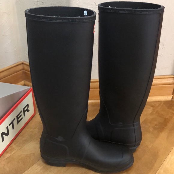 Hunter rain boots size 9 with original box and wrapping - Picture 10 of 12